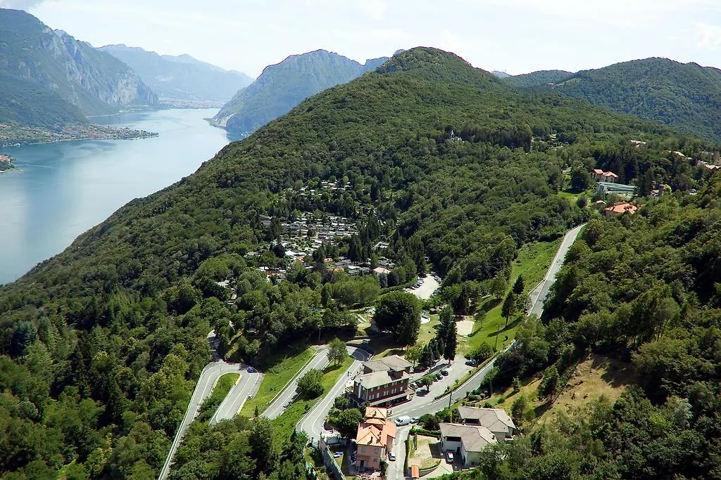 Hotel Mirabeau location